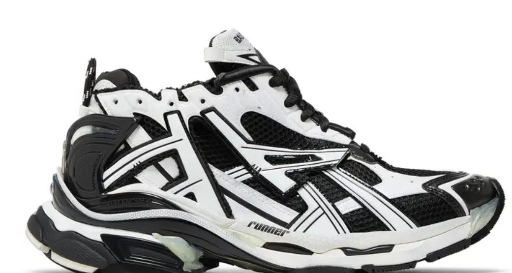 Black & White Balenciaga Sneakers Size 42