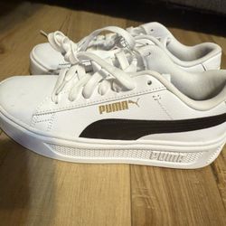 New puma Shoes Sz 8 Ladies