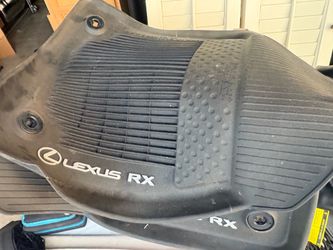 Lexus mats