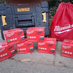 1 inch insulated staple milwaulkee