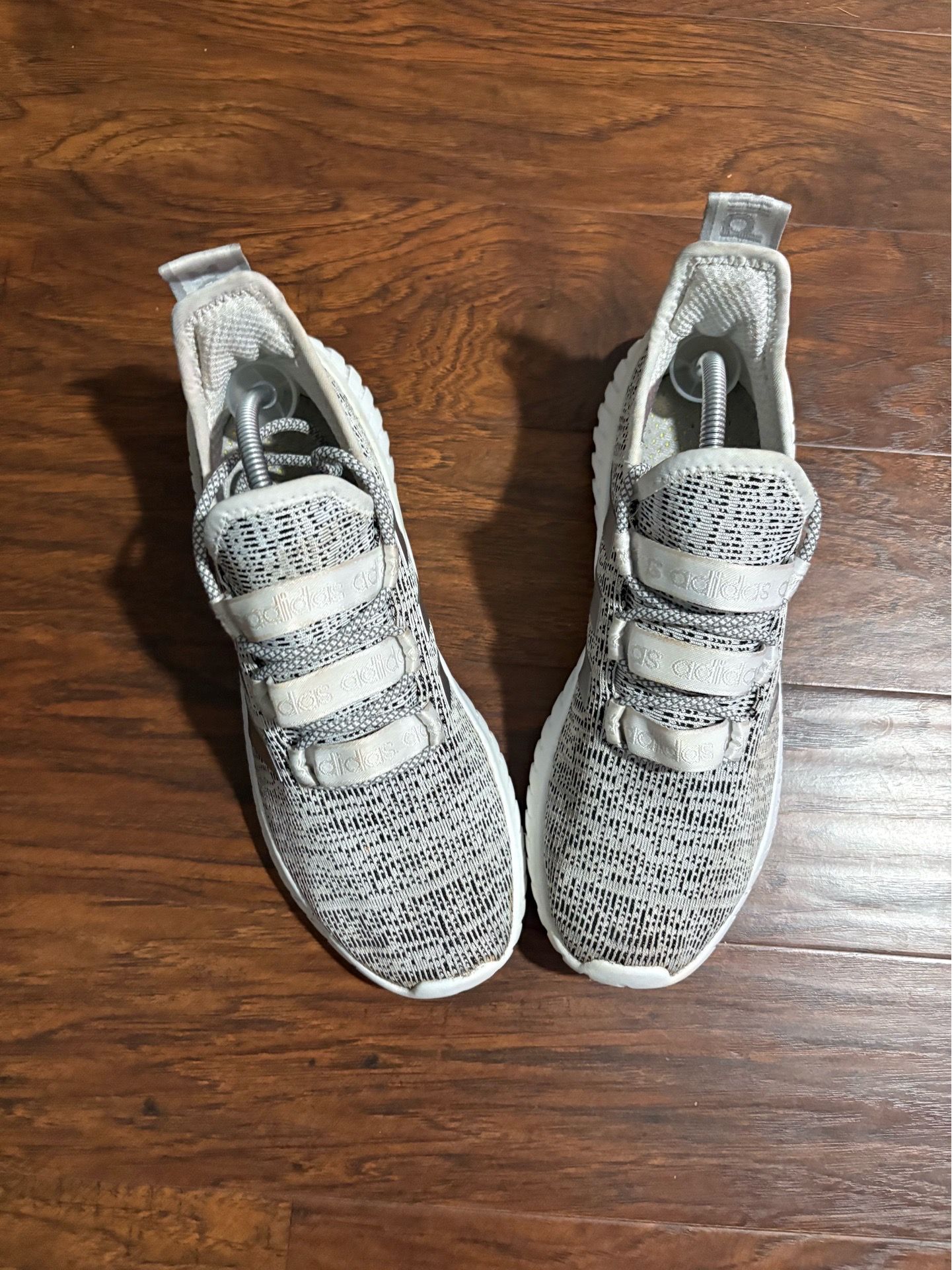 Adidas Kaptir Shoes Men’s White/Black/Gray Sneakers Size 11