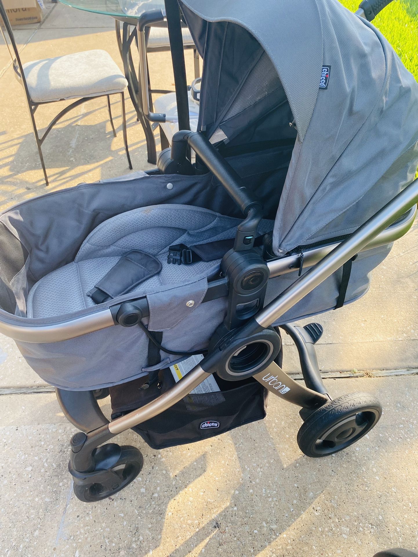 Chicco Urban Le Stroller