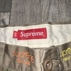 Supreme 2023 Embroiided Chino Shorts Size 36 Brand New Never Worn