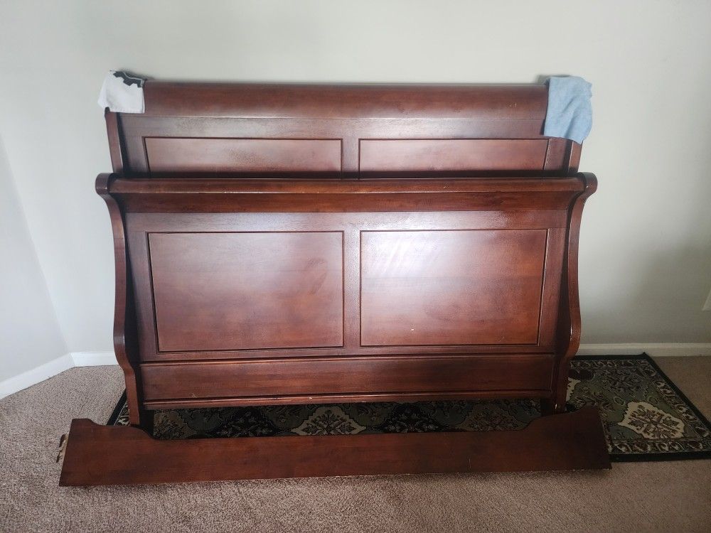 Sleigh Bed Headboard and Footboard