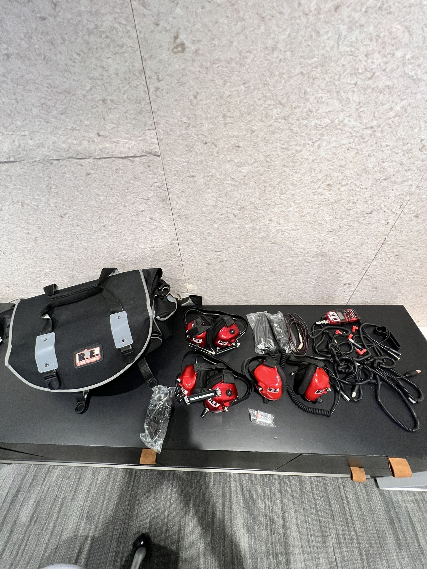 Racing Electronics NASCAR Intercom Headsets & Radio Kit