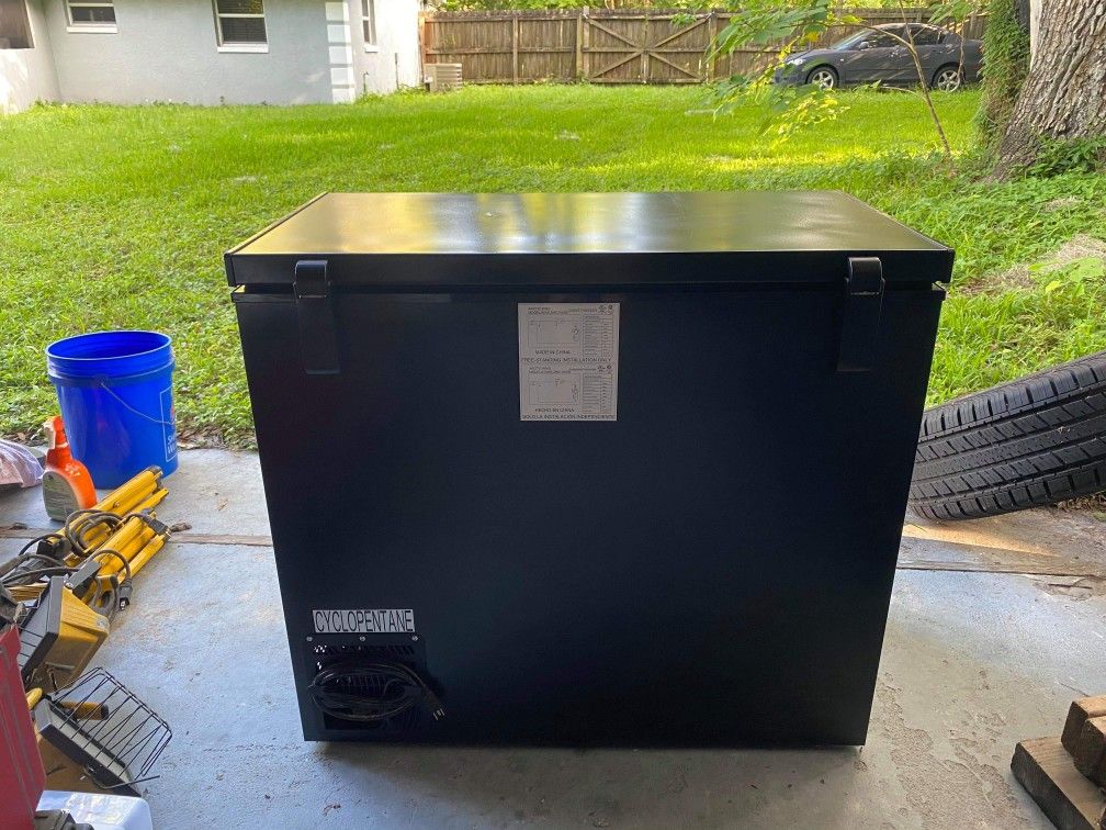 Arctic King 7 cu ft chest deep freezer for Sale in Riverview, FL OfferUp