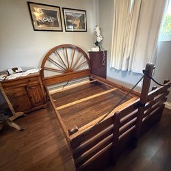 Wagon Wheel Full Size Bed Frame