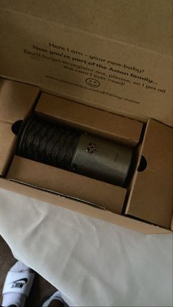 Aston Martin Mic