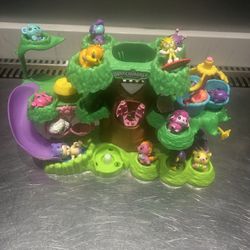 Hatchimals  Toys