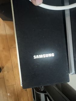 Samsung 5.1surround Speakers/W Sub Only (no Receiver)
