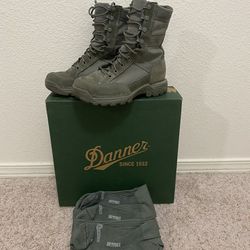 Danner Rivot TFX 8 Military Boots/Socks