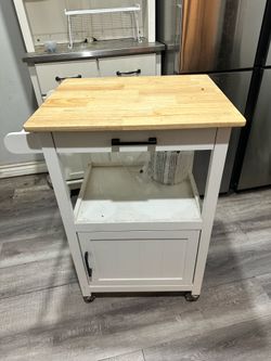 Kitchen island