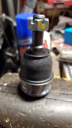 2015 subaru xv crosstrek lower ball joints