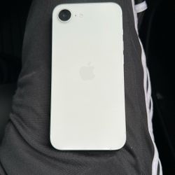iPhone 16e