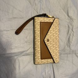 MK Wallet Cell Phone 