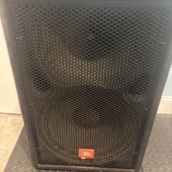 JBL MP 215 Speaker