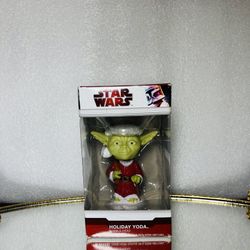 Star Wars Holiday Yoda As Santa Bobblehead By Funko Christmas 2009