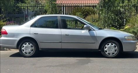 2000 Honda Accord