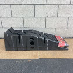 Rhino Ramps Car Lift Set Model #11(contact info removed)0LB Gross Capacity, Pair, Made In USA