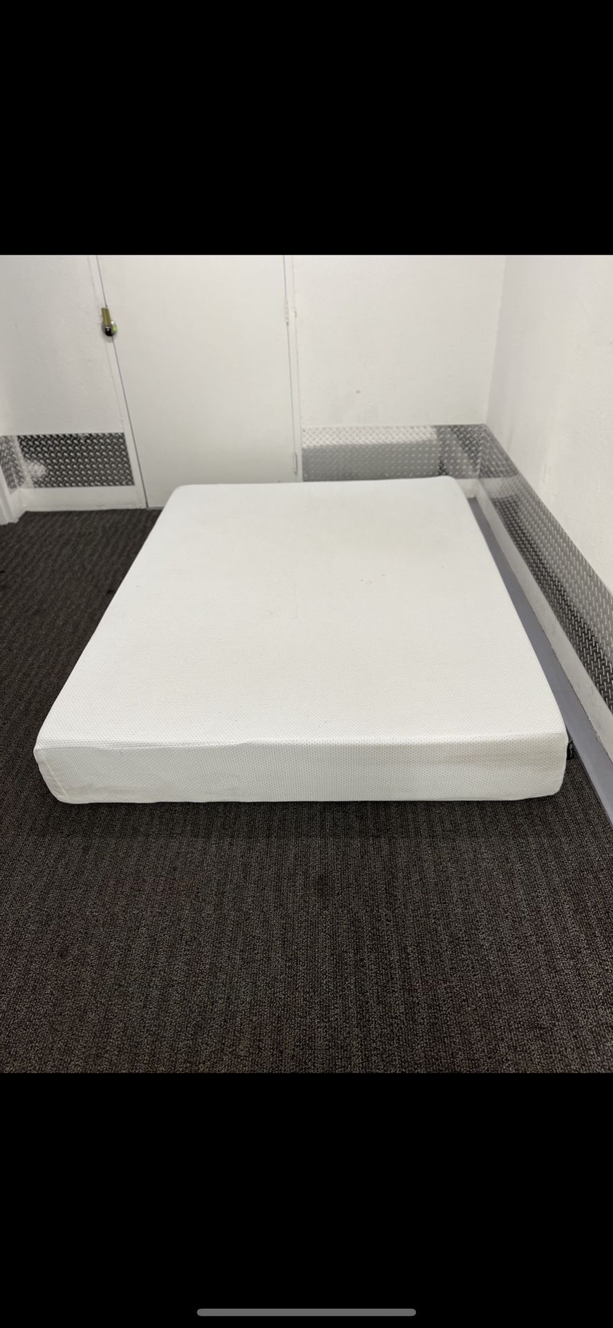 Memory Foam Queen Mattress!