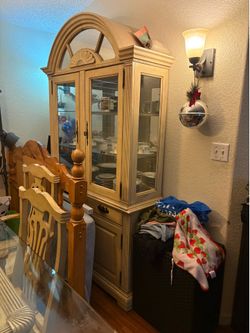Vintage dining room set and hutch