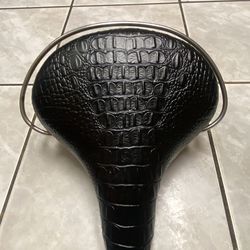 Old school beach cruiser seat