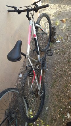Bikes. Magna, roadmaster, huffy