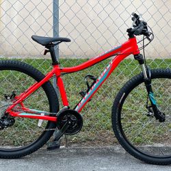 Specialized Mika MTB