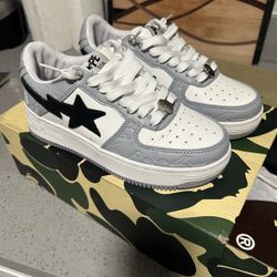 BLACK & GREY RARE BAPESTAS MENS 7