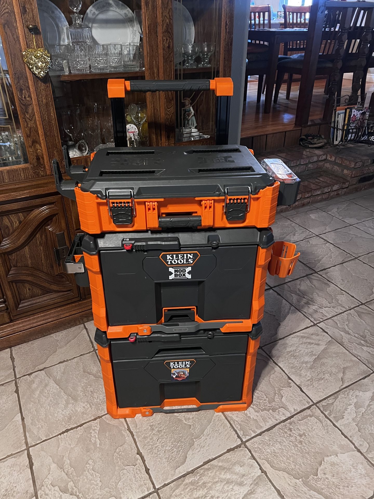 Klein Tools Mod Box With Accessories