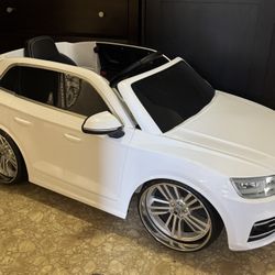 Audi Kids Battery Car