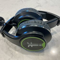 FLIPS AUDIO HEADPHONES 
