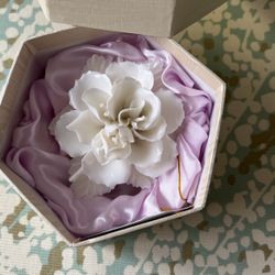 Florentine Fine Porcelain Bridal Flower