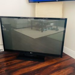 50 “ LG HD TV