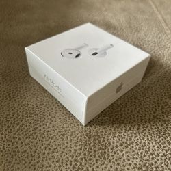 New Apple airpods 4 ANC