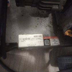 Maki A Para Lavar Pisos Jalando Vien