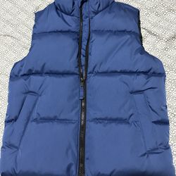 Puffer Vest, Old Navy Size 6-7 Boys