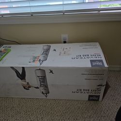 Brand New In Box  Kickboxing Bag And Kit