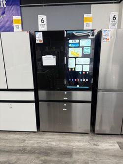 Samsung - Bespoke AI Screen Vision Family Hub Four Door refrigerator In Stainless Steel 😍
