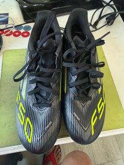 Adidas F50 soccer cleats size 7