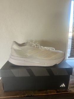Adizero SL2 ‘White Zero Metallic’