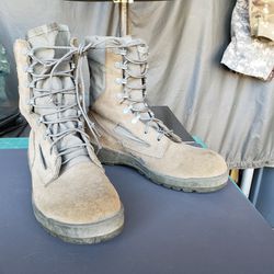 Size 9 Army, Military Combat Boots, Women's, Men's Size 7.5