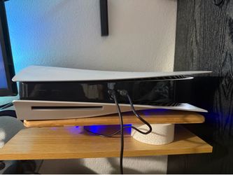 Ps5 disc edition and 1 controller