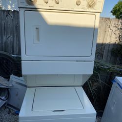 Kenmore Washer And Dryer Combo 27in Working Perfectly Fine 
