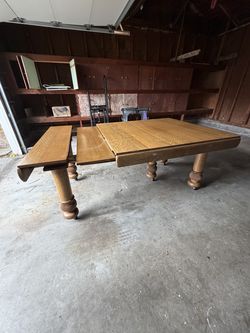 Antique 5 Leg Dining Table expands from 4- to 8'