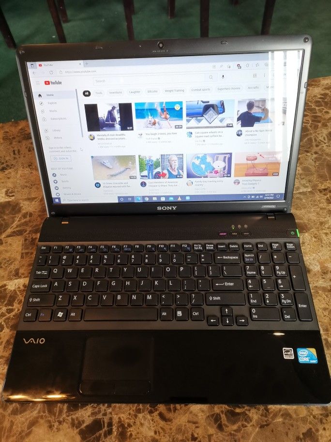 15.6" SONY VAIO PCG -71318L i3 - 2.53GHZ, 500GB HDD, DVD, Win 10 Pro, MS Office 2021