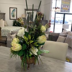 Floral arrangement