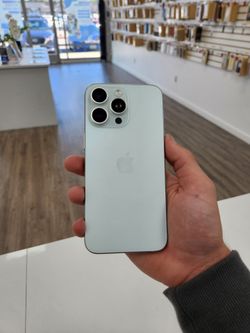 Apple IPhone 15 Pro Max Unlocked for all carriers and comes with 3 month warranty from us 🔥
