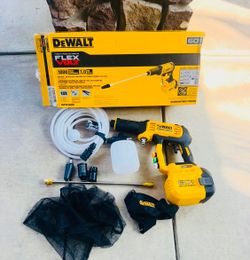 DEWALT FLEXVOLT 60V MAX 1000 PSI 1.0 GPM Cold Water Cordless Battery Power Cleaner (Tool Only)