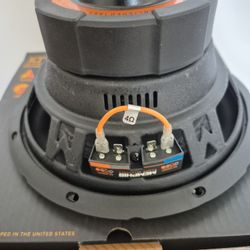 MEMPHIS ( 1 ) 10 INCH 2 OR 4 OHM SELECTABLE VOICE COIL CAR SUBWOOFER 600 WATTS ( BRAND NEW PRICE IS LOWEST INSTALL NOT AVAILABLE )